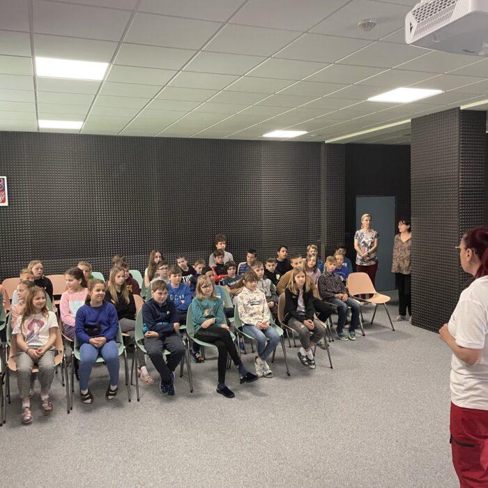 Školení první pomoci na ZŠ Hutník ze Veselí nad Moravou